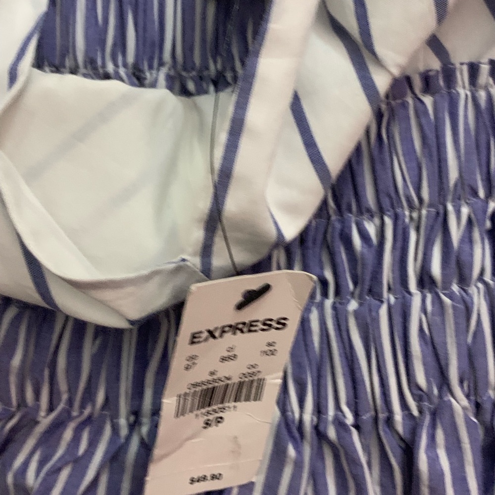 Express top - Picture 3 of 3